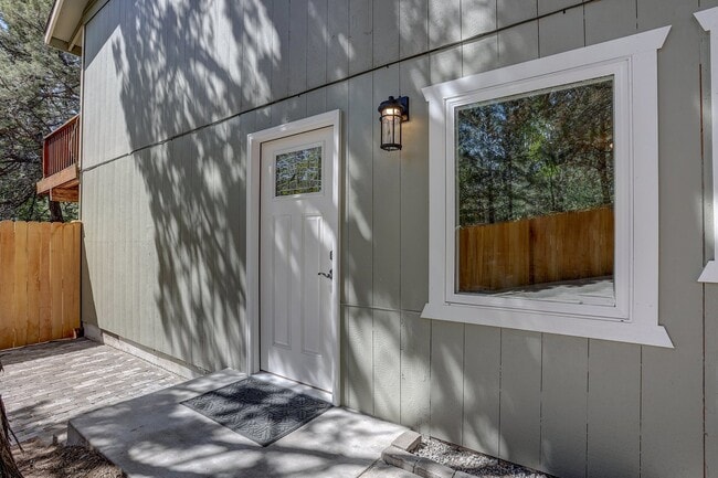 Photo - 1445 NW Portland Ave Unidad 2