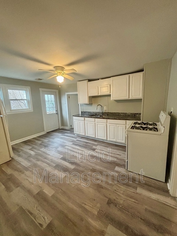 Photo - 4015 Parthenia Ave