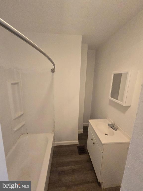 Photo - 1316 Farson St