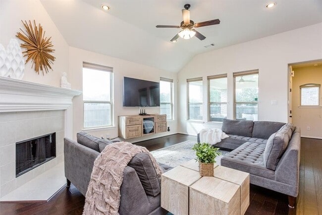 Photo - 7919 Summer Night Ln