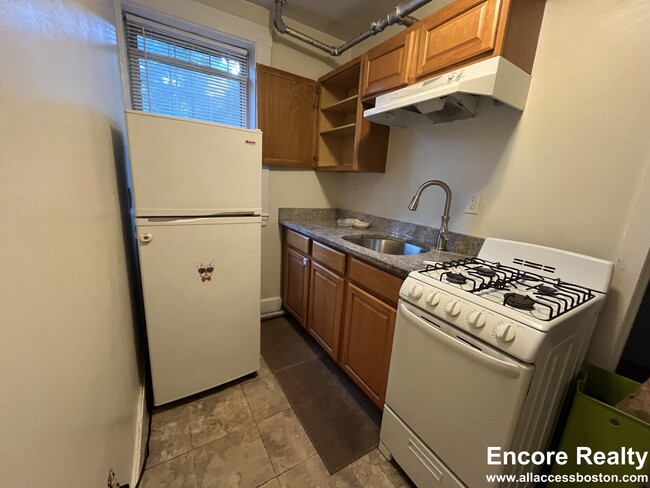 Photo - 189 Summer St Unit #3
