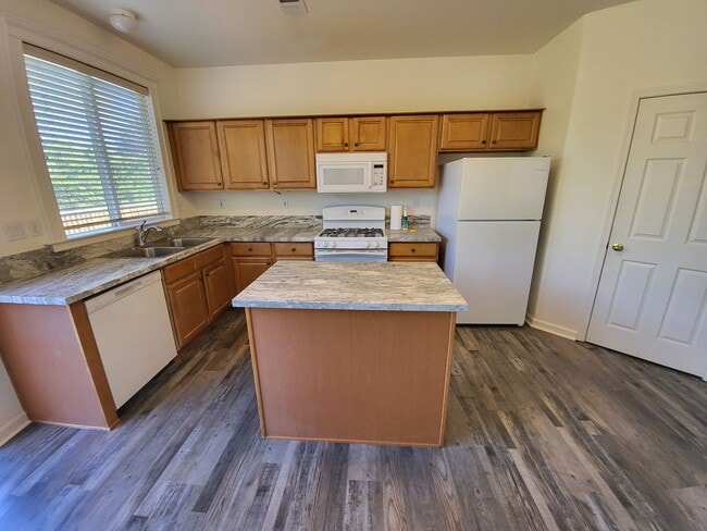Photo - 396 Royal Troon Dr
