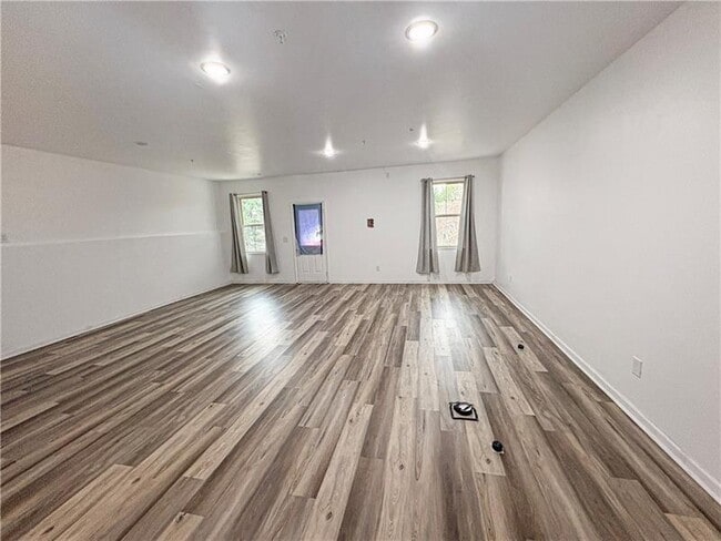 339 Cherryhill Ln
