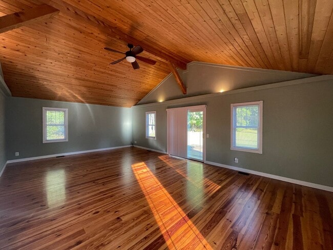 Photo - One Bedroom Home in Richland