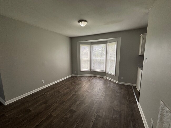 Photo - 3 Bed/ 2 Bath home Available Now!