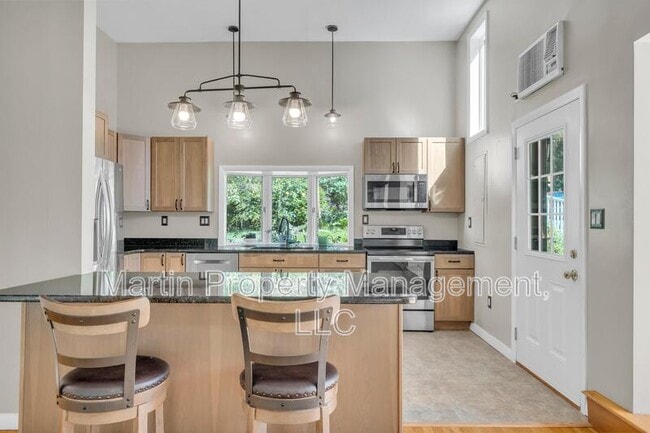 Photo - 606A Springs Rd