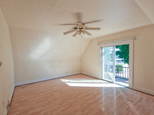 Photo - 1324 W Holt Ave Apartamentos Unidad 1324A Upper