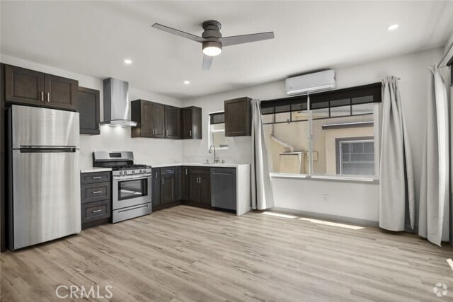 Building Photo - 475 E Del Mar Blvd Rental
