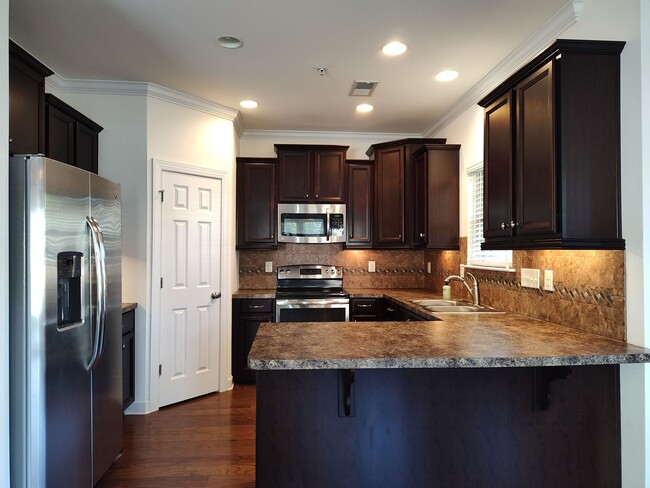 Photo - Pristine Condo Located in The Riviera II C...