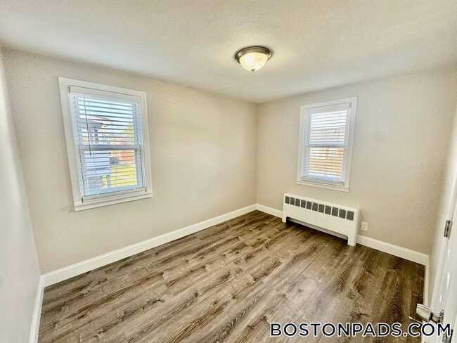 Photo - 123 Shawomet Ave Unit 3