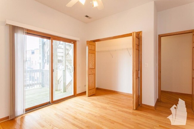 Photo - 1326 W Diversey Pkwy Unidad 3