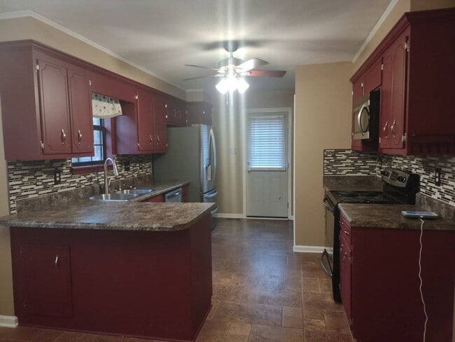 Photo - 3309 Tate Rd