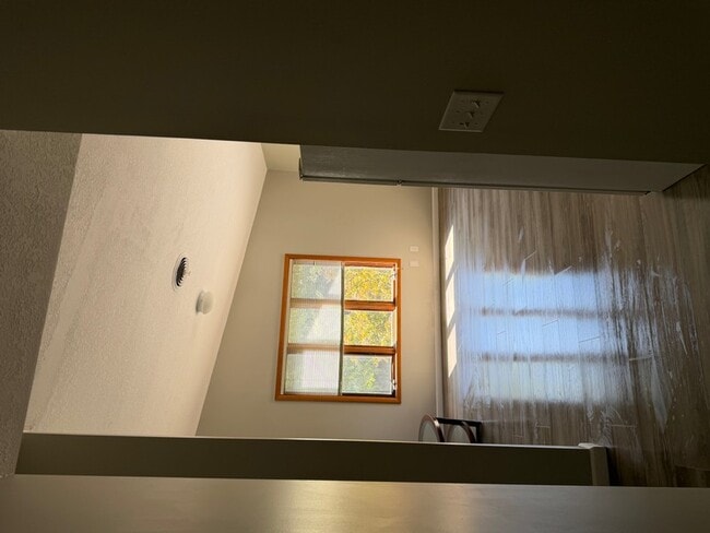 330 E Columbia Ave Unit 2