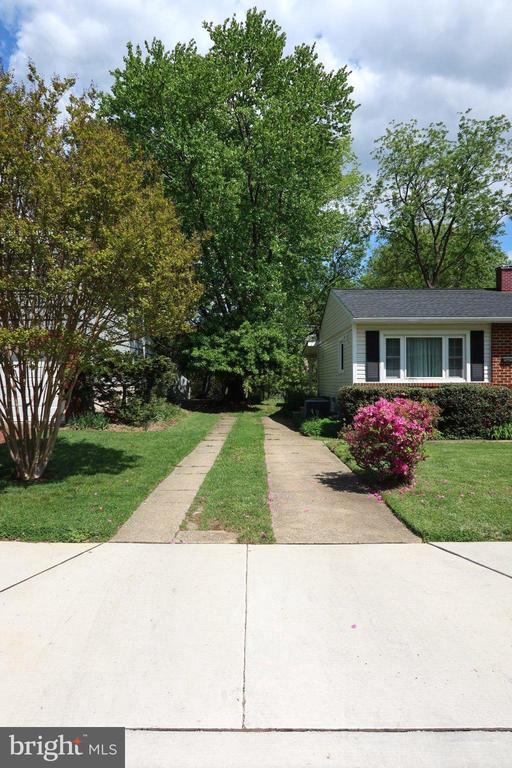 Photo - 109 Deep Dale Dr