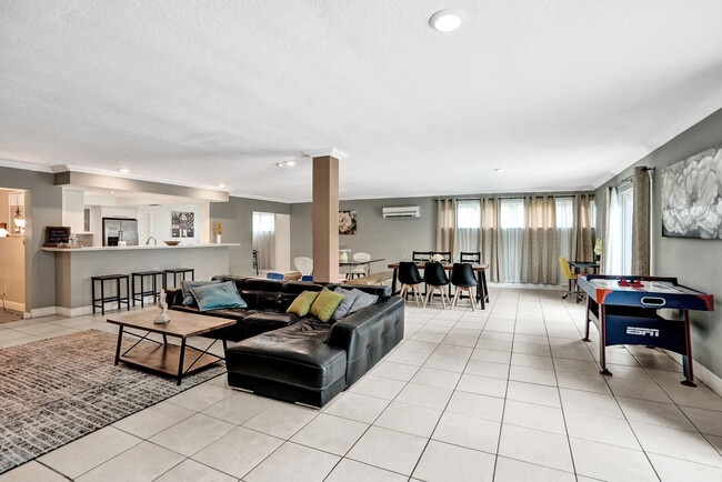 Photo - 5415 Harrison St Unit ID1037649P