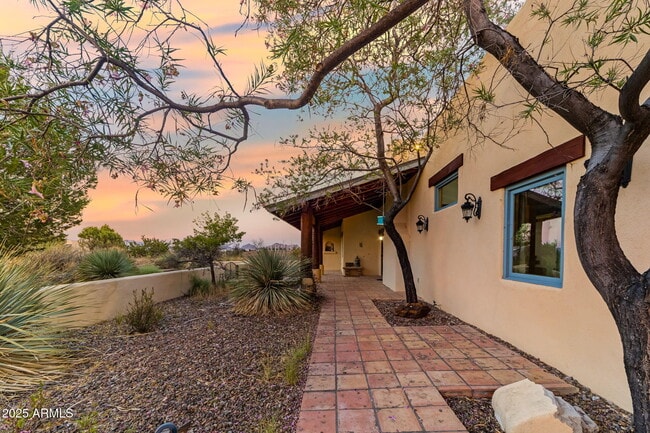 Photo - 1 Pinto Trail