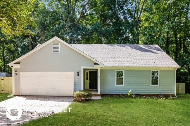 Building Photo - 606 Canadice Rd