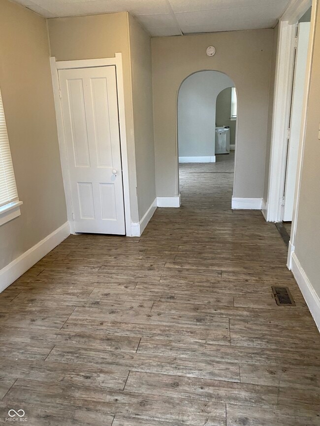 Photo - 2838 Boulevard Pl