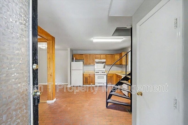 Photo - 2619 Livingston Ave