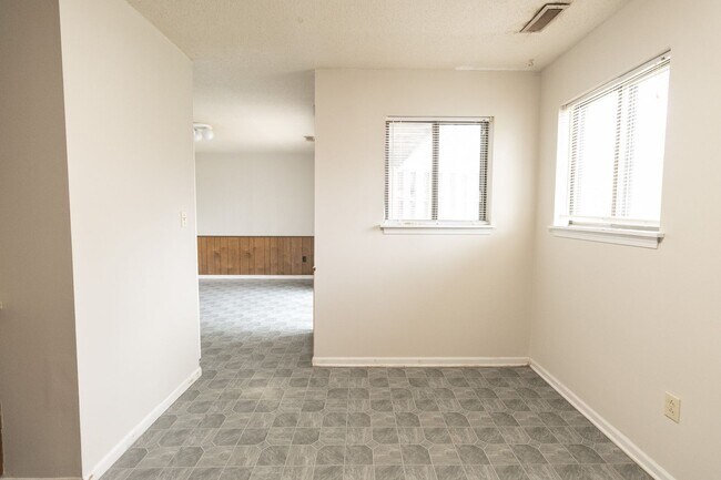 Photo - 3616-3618 Sugar Tree Lane Unit 3616 Sugar Tree Lane