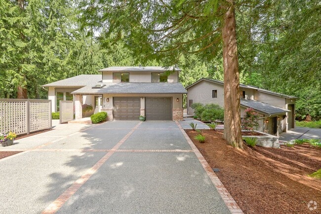 Building Photo - 3bd/2.5ba Rental