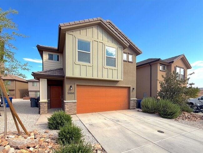Building Photo - 4 bed, 2.5 bath home w/2 car garage