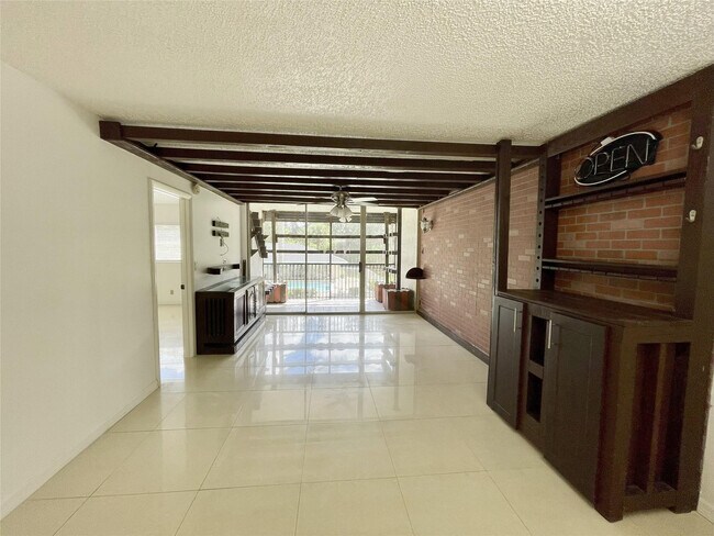 Photo - 5090 SW 64th Ave Unit 204