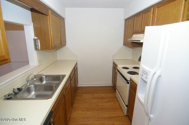 Photo - 1875 Quail Ridge Rd Townhome