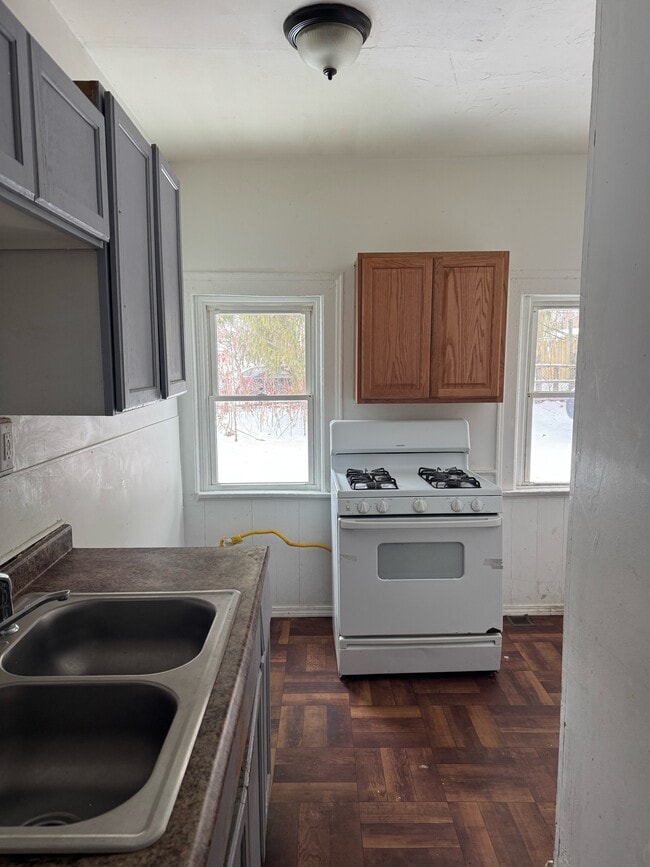 Photo - 1124 Dudley Ave