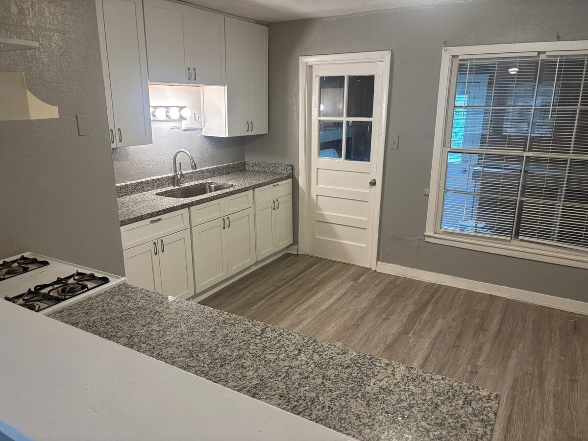 Photo - 3116 Grant St