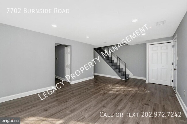 Photo - 7702 Burnside Rd