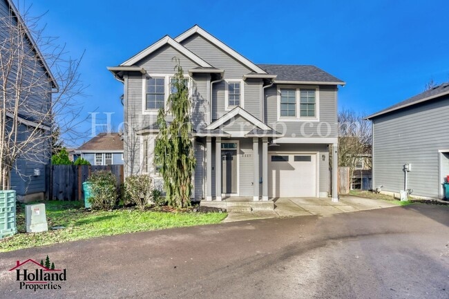Building Photo - Stunning 3-Bedroom Forest Grove Home with Fireplace, Fenced Yard & Garage