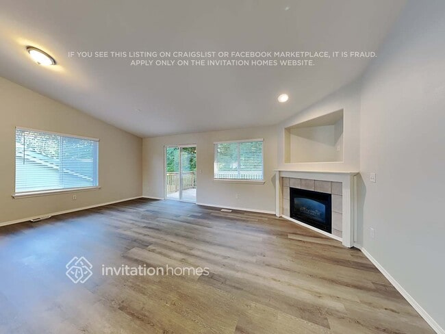 Photo - 13826 93rd Ave E