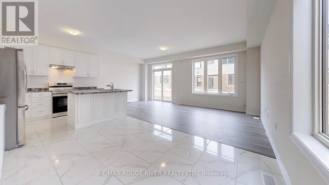 Photo - 15 Prudhoe Ter