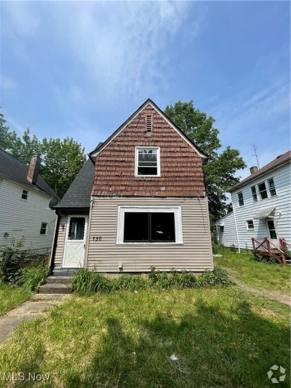 Building Photo - 730 Noble Ave Rental