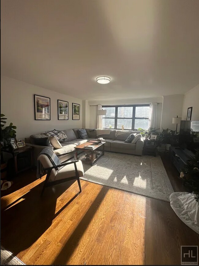 Photo - E 88th St Unit 10A