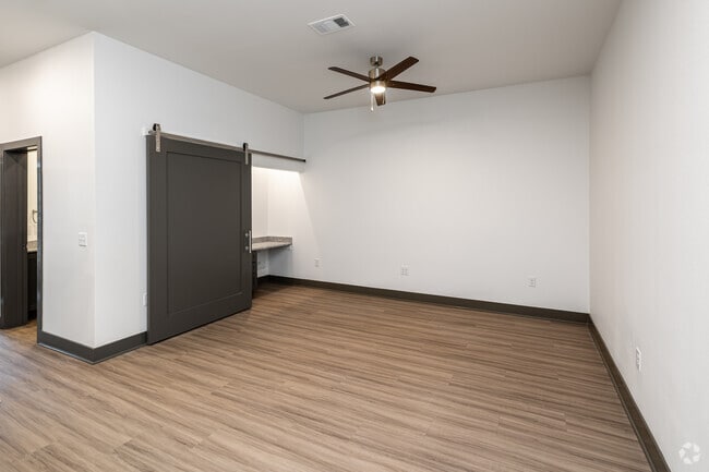 2BR, 2BA - 898SF - Living Room - Big Emma Apartments