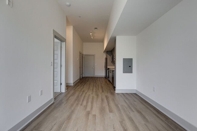 Photo - Walk to Geodis - 1 Bed Condo in WEHO!