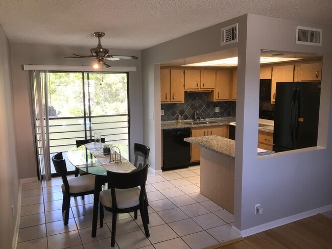 Photo - 4147 Oak Terrace Dr
