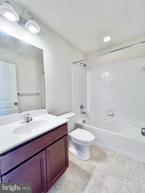 Building Photo - 37 Rapidan Dr
