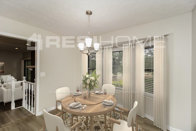 Photo - 4087 Essex Dr