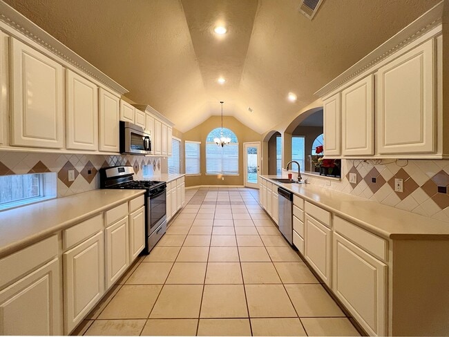 Photo - 3331 Double Lake Dr