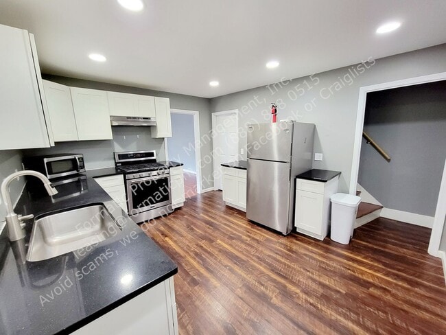 Photo - 7-9-11 Tobin Ln