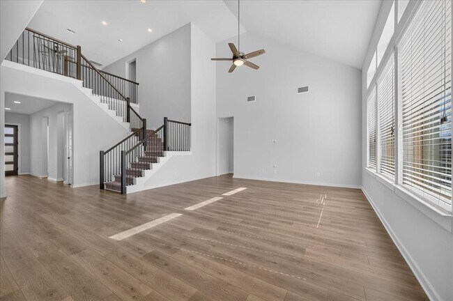 Photo - 1330 Stone Manor Trail