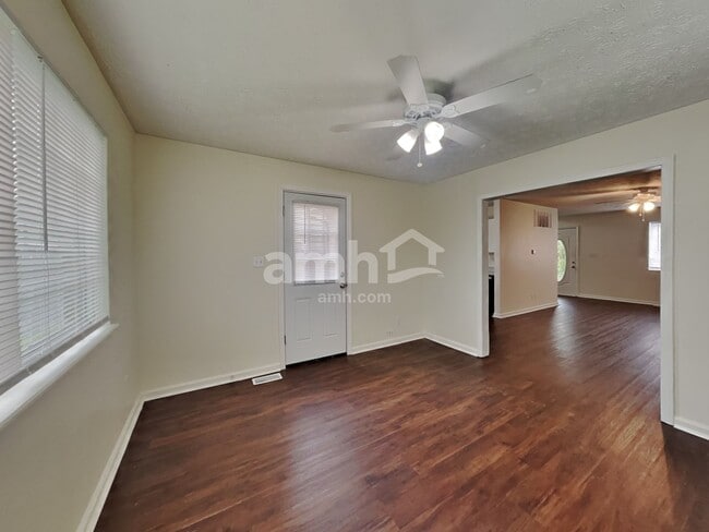 Photo - 1758 Roosevelt Dr