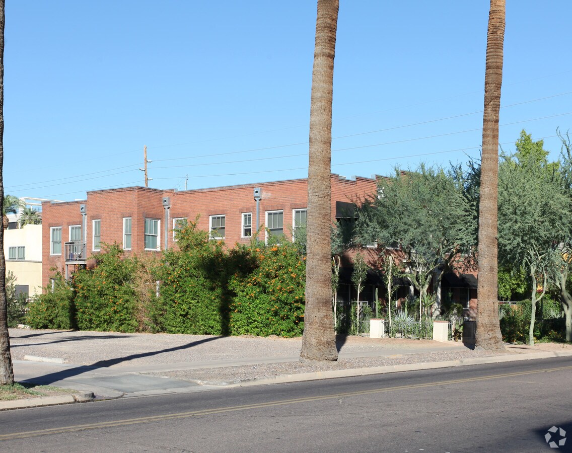 Photo - The Fontenelle Lofts