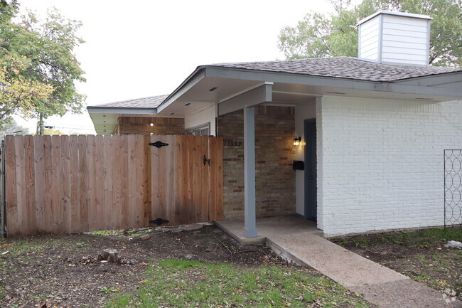 Building Photo - 13559 Red Fern Ln Rental