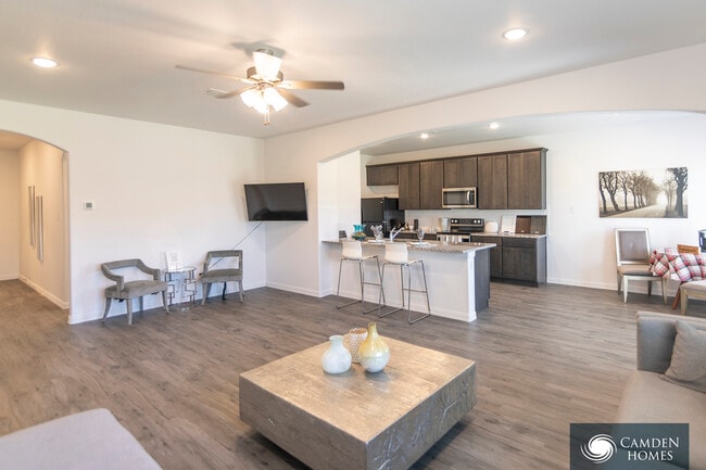 Photo - 1120 Glenhaven Dr