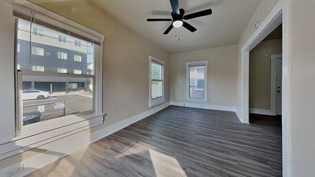 Photo - 718 S Yakima Ave Unit 720