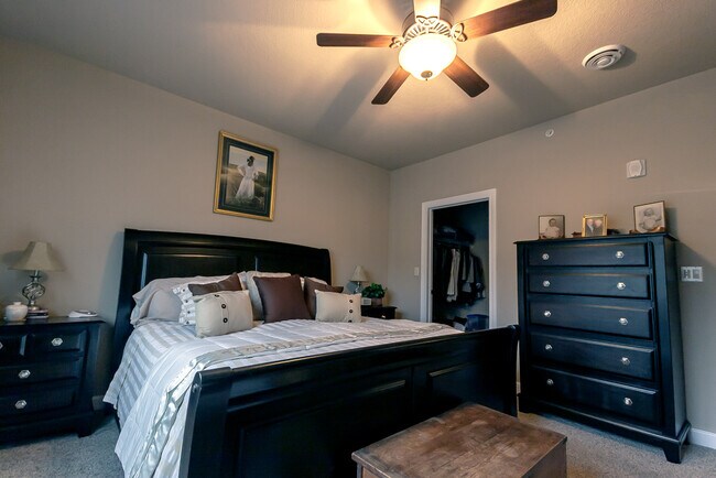 Photo - Suncrest Apartments and Townhomes